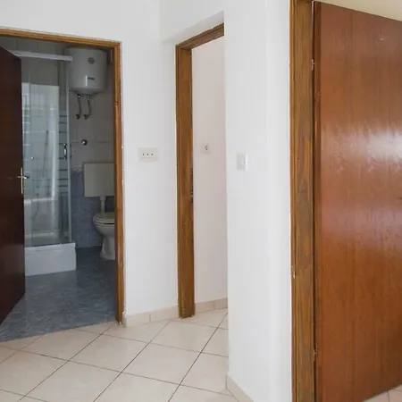 Beba Apartment *