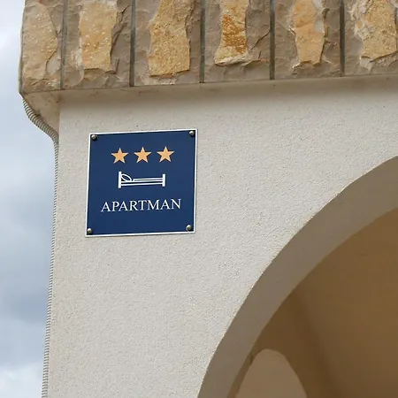 Apartament Beba Vir