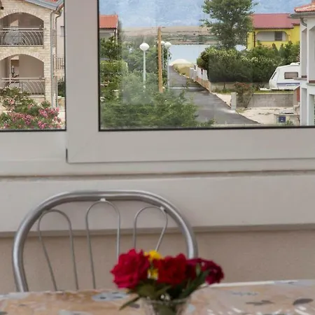 アパート Beba ヴィル